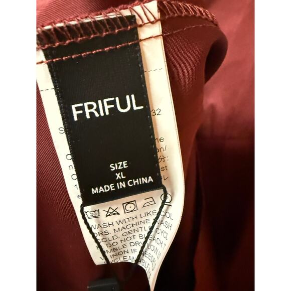 Friful Satin Midi Skirt in Burgundy Women's Size XL - Picture 4 of 9